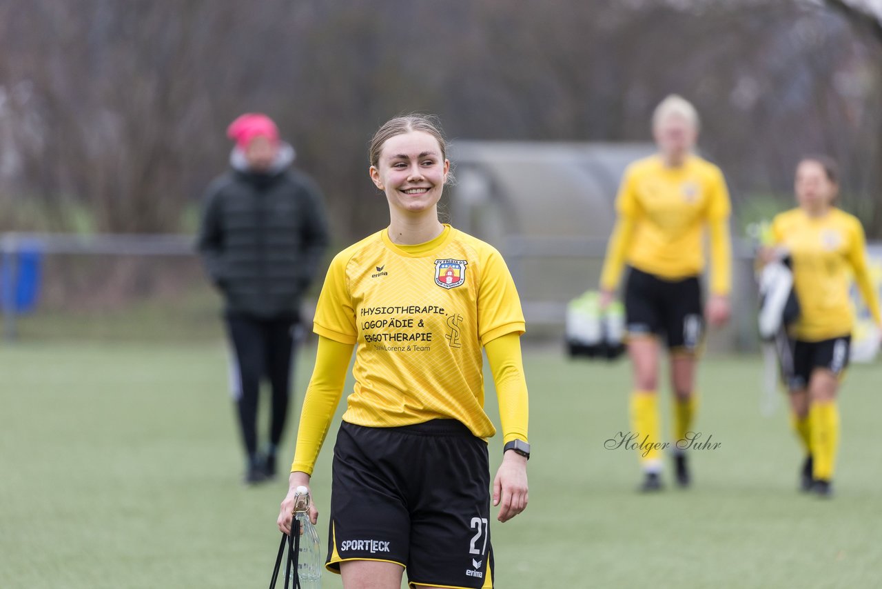 Bild 517 - F SSC Hagen Ahrensburg - SV Frisia Risum-Lindholm : Ergebnis: 1:2